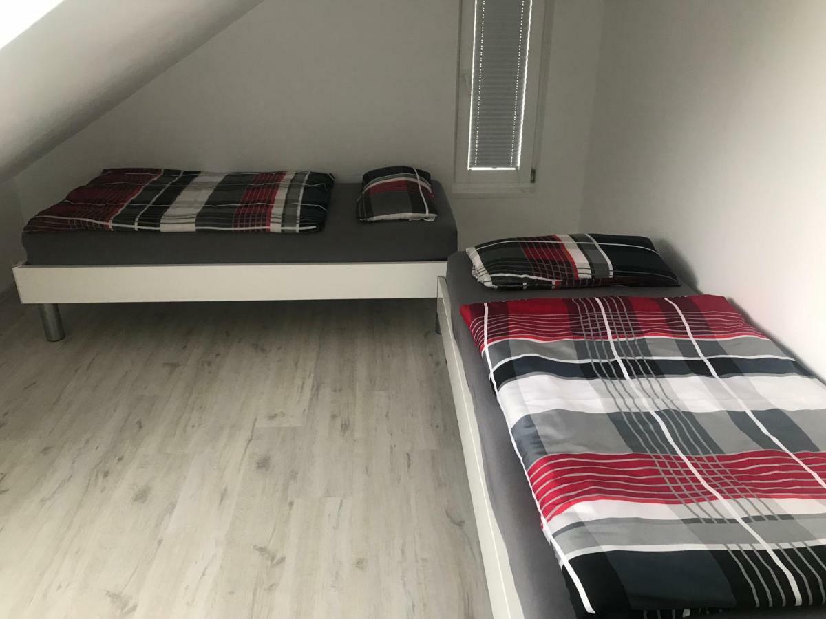 Apartment Mozartstraße Mutlangen Exterior foto