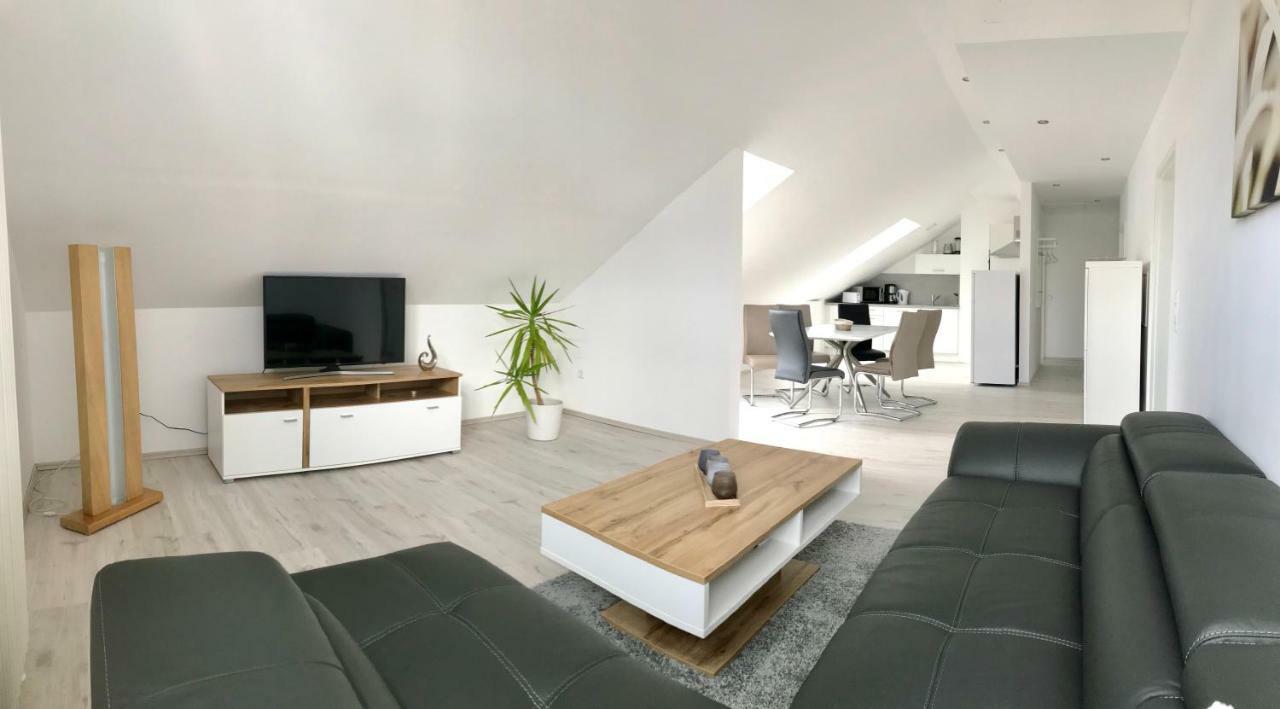 Apartment Mozartstraße Mutlangen Exterior foto